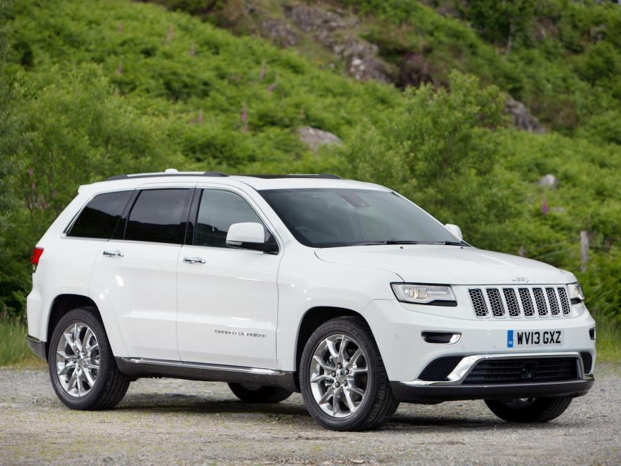  Jeep Grand Cherokee Summit 2013 года  (UK) (фото 10 из 16)